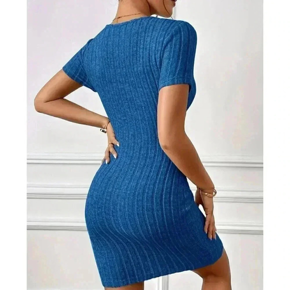 Blue Short Sleeve Summer Dress Size 4 - Picture 2 of 2